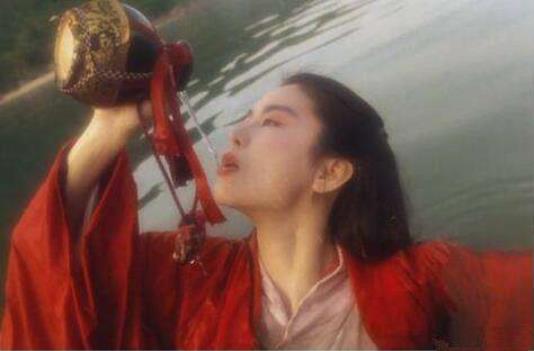 林青霞65岁庆生照怎么回事 真相原来是这样！