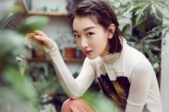 周冬雨个人资料介绍:周冬雨到底有多高 周冬雨个人资料介绍:周冬雨到底有多高