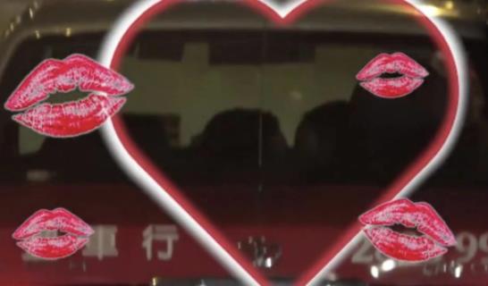 52岁港星魏骏杰妻子出轨 大尺度激情照曝光