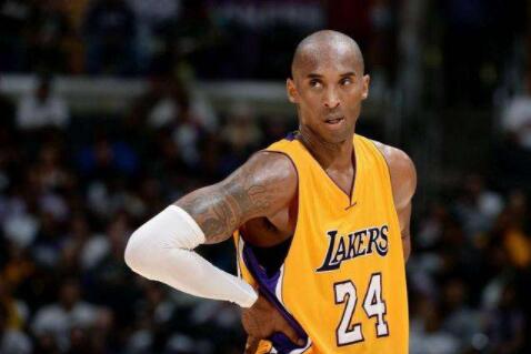 奥斯卡致敬科比 获奖者称这个奖属于科比 奥斯卡致敬科比 获奖者称这个奖属于科比