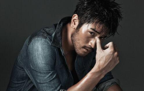 奥斯卡缅怀高以翔 女友Bella发文怀念高以翔