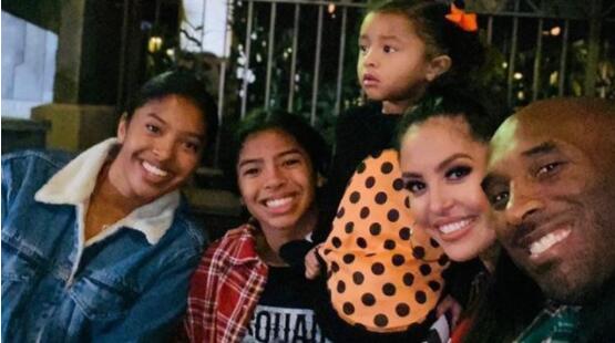 瓦妮莎再发长文思念科比和女儿 瓦妮莎再发长文具体说了什么