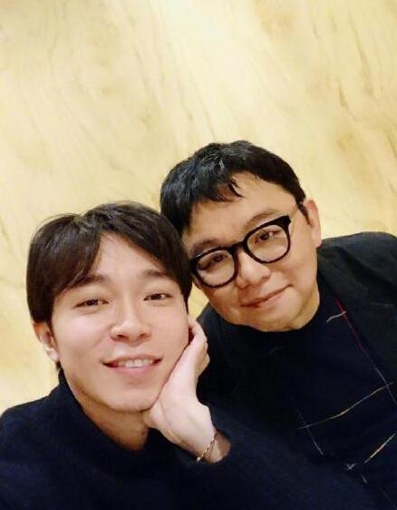 吴青峰发文疑似回应被起诉:吴青峰被前经纪人起诉事件详情 吴青峰发文疑似回应被起诉:吴青峰被前经纪人起诉事件详情