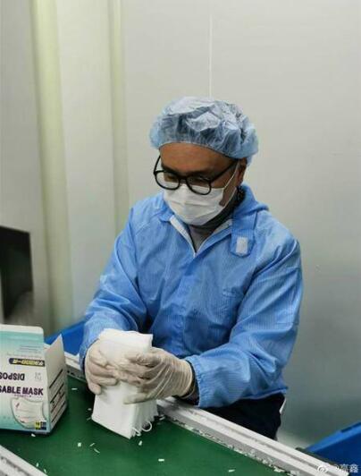 高鑫当义工做口罩 事件始末详情曝光竟是这样！