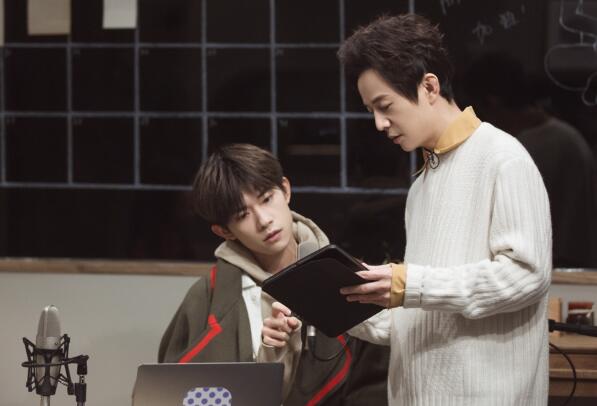 易烊千玺输给了铅笔裤是什么梗 真相原来是这样的！