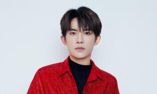 易烊千玺曾要求去武汉当搬运工 韩红生气挂掉电话痛哭