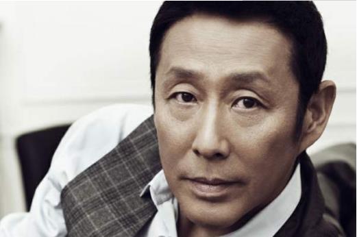 陈道明将出演抗疫剧中终南山一角 出品方称假的! 陈道明将出演抗疫剧中终南山一角 出品方称假的!