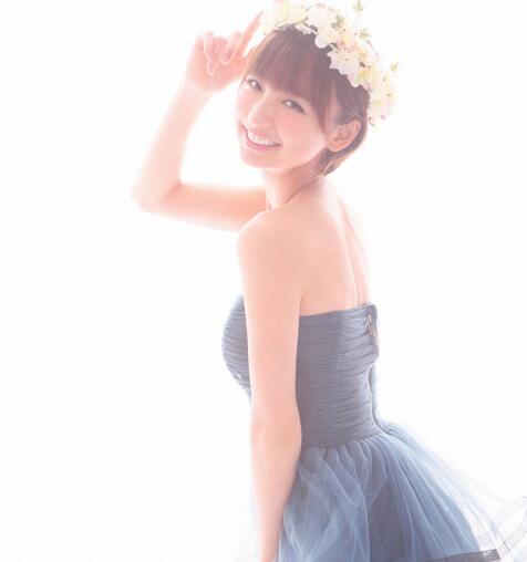 篠田麻里子产女  晒宝宝正面照十分可爱