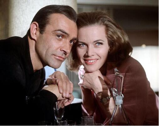 邦女郎布莱克曼去世享年97岁 曾饰演数百部经典的作品