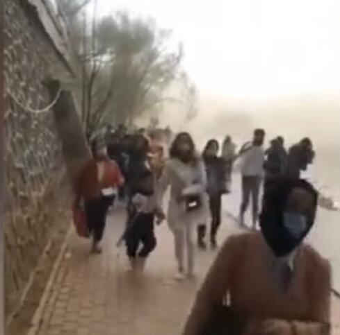 兰州大风浮尘遮天蔽日 大风天气应该注意哪些防范 兰州大风浮尘遮天蔽日 大风天气应该注意哪些防范