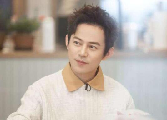 何炅一天给6个人送祝福 原来最懂的他的人竟然是他! 何炅一天给6个人送祝福 原来最懂的他的人竟然是他!