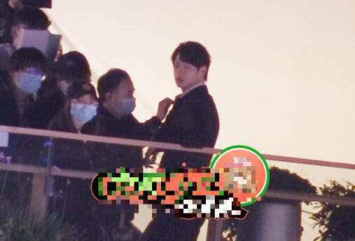 魏大勋恋情曝光后首露面 心不在焉似有大事发生 魏大勋恋情曝光后首露面 心不在焉似有大事发生