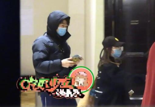 魏大勋恋情曝光后首露面 心不在焉似有大事发生 魏大勋恋情曝光后首露面 心不在焉似有大事发生