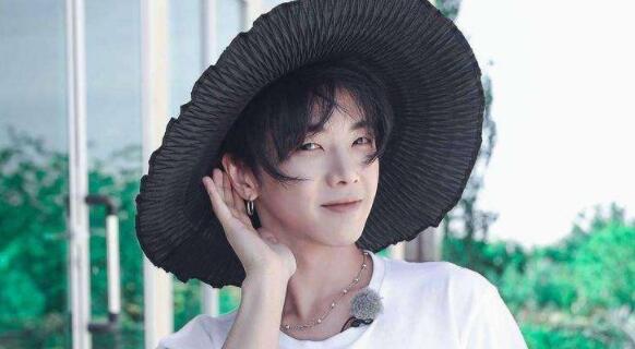 华晨宇个人资料介绍 华晨宇最好听的歌排名 华晨宇个人资料介绍 华晨宇最好听的歌排名