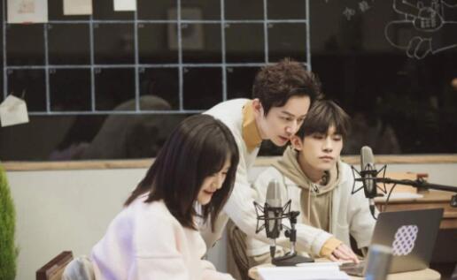 何老师帮郭麒麟科普 何老师口中的冷门知识你知道几个? 何老师帮郭麒麟科普 何老师口中的冷门知识你知道几个?