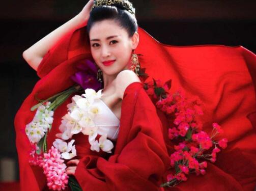 张天爱个人资料图片 张天爱在清平乐中演谁 张天爱个人资料图片 张天爱在清平乐中演谁