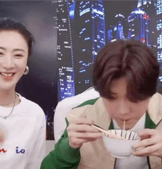 鹿晗叫吴亦凡老吴怎么回事 鹿晗和吴亦凡关系究竟怎么样