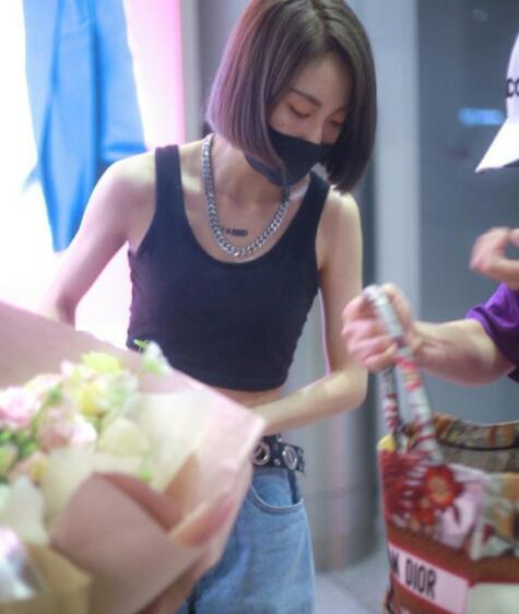 乃万称卡十也会这么火吗什么情况 乃万为什么没有出道及个人资料介绍