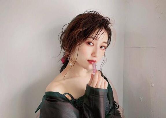 渡边麻友退出娱乐圈是真的吗 渡边麻友退出原因及个人资料介绍