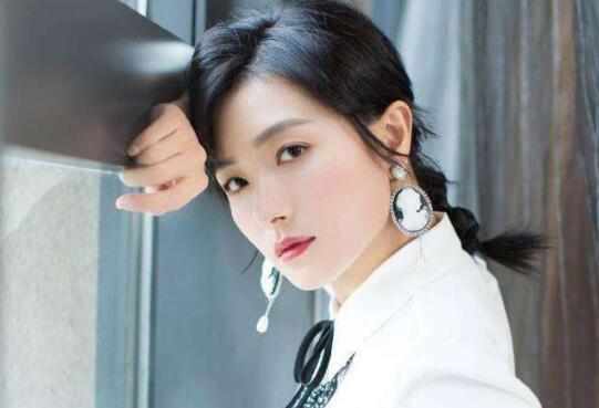 雷佳音把pick打成PK什么梗 雷佳音和万茜私下是什么关系