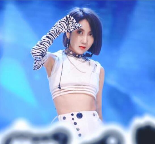 乃万成立工作室 乃万个人资料介绍为什么会这么火