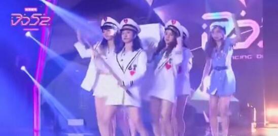 台版101模仿黑人抬棺 现场画面曝光引网友痛批