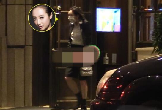 李纯疑似恋情曝光 神秘男友年龄相差将近十岁