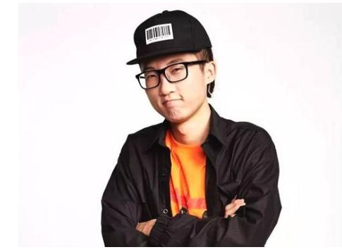 池子起诉笑果文化 发文斥责对方违约拖欠工资甚至侵犯个人信息 池子起诉笑果文化 发文斥责对方违约拖欠工资甚至侵犯个人信息