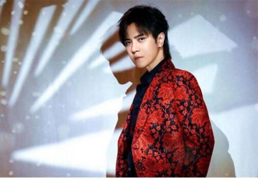 罗志祥深夜喊话请等我回来 周扬青小号点赞疑似要复合了吗 罗志祥深夜喊话请等我回来 周扬青小号点赞疑似要复合了吗