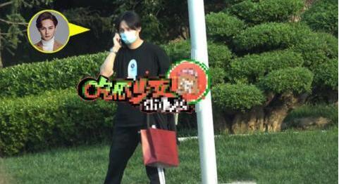 尹正带礼品前往蒋梦婕家 见家长疑似好事将近 尹正带礼品前往蒋梦婕家 见家长疑似好事将近