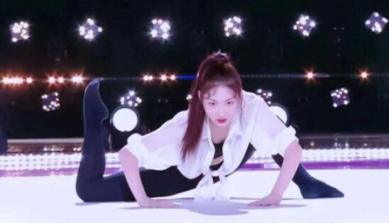 创造营2020敖心仪资料介绍 北舞第一女学霸身体柔韧度惊人 创造营2020敖心仪资料介绍 北舞第一女学霸身体柔韧度惊人