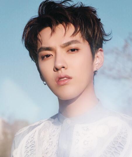 吴亦凡粉丝名叫什么？吴亦凡原名叫什么及资料