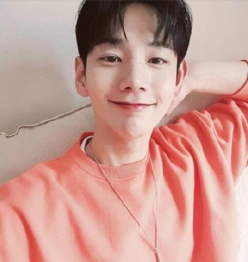 32岁韩国男星朴智勋去世 生前病床照及去世原因曝光