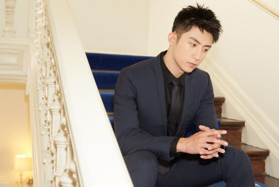 曝黄景瑜前女友自杀未遂怎么回事 黄景瑜昔日隐婚家暴事件大起底 曝黄景瑜前女友自杀未遂怎么回事 黄景瑜昔日隐婚家暴事件大起底