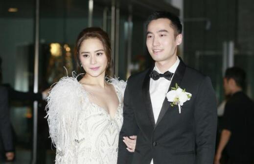 赖弘国维护阿娇怒怼网友 正面回应阿娇艳照门事件