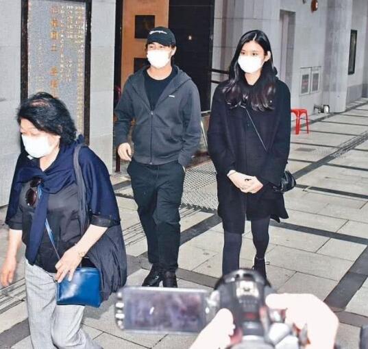 何猷君否认奚梦瑶怀二胎什么情况 奚梦瑶疑似去医院孕检小肚隆起 何猷君否认奚梦瑶怀二胎什么情况 奚梦瑶疑似去医院孕检小肚隆起