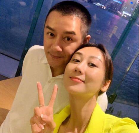 陈浩民老婆蒋丽莎住院还直播带货 陈浩民到底几个孩子和蒋丽莎怎么认识的 陈浩民老婆蒋丽莎住院还直播带货 陈浩民到底几个孩子和蒋丽莎怎么认识的