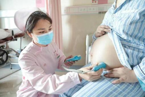 湖北一双胞胎兄弟相差10岁什么情况 事件详情介绍真相来了 湖北一双胞胎兄弟相差10岁什么情况 事件详情介绍真相来了