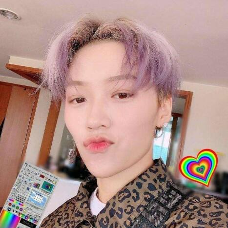 刘雨昕被激光笔照射 现场画面曝光惹粉丝众怒 刘雨昕被激光笔照射 现场画面曝光惹粉丝众怒