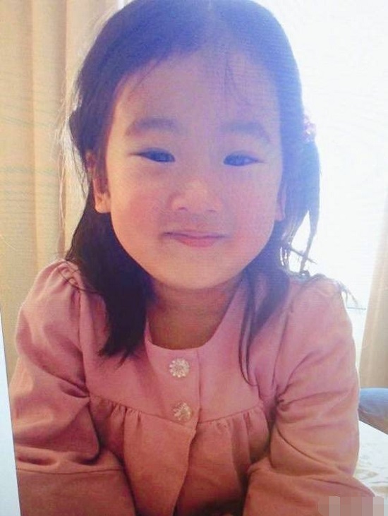 贾静雯首晒梧桐妹正面照 梧桐妹是贾静雯和谁的孩子