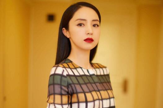 董璇:姐自食其力不需要傍谁 董璇与高云翔离婚后生活窘迫疑似傍大款是真的吗 董璇:姐自食其力不需要傍谁 董璇与高云翔离婚后生活窘迫疑似傍大款是真的吗