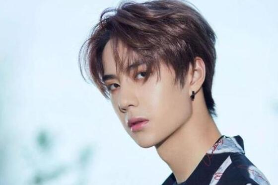 乐华娱乐回应王一博粉丝诉求 粉丝对于周蓝早已不接手王一博工作的说法存在质疑