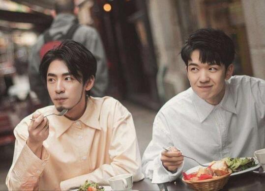 主持人高天鹤因考试作弊道歉 与高考作弊艺人仝卓是好朋友