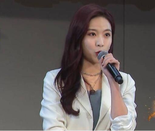 雷佳音一眼认出孙芮眼睛 雷佳音原来是这样的 雷佳音一眼认出孙芮眼睛 雷佳音原来是这样的