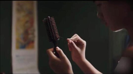 朱朝阳第一集头发丝什么意思 朱朝阳心思缜密在第一集就已经表现出来了 朱朝阳第一集头发丝什么意思 朱朝阳心思缜密在第一集就已经表现出来了