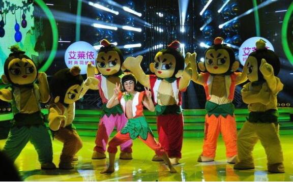 王祖蓝方回应cos葫芦娃被判侵权 网友：不知悔改！