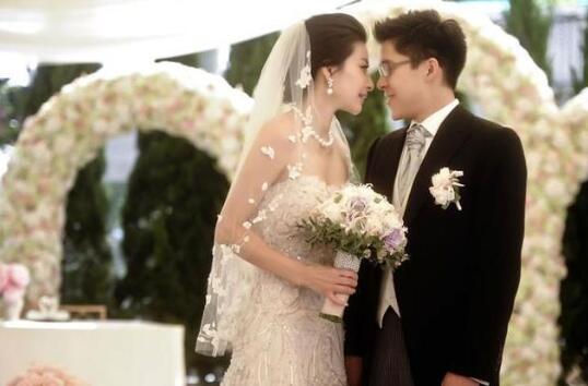 霍启刚郭晶晶入住1.5亿独立屋 霍家为何如此重视郭晶晶