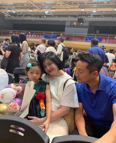 汪小菲喊秦昊爬山什么情况 秦昊模仿汪小菲一家堪称教科书版 汪小菲喊秦昊爬山什么情况 秦昊模仿汪小菲一家堪称教科书版