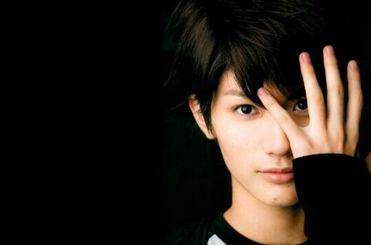 三浦春马被救治时仍有微弱心跳 三浦春马自杀原因曝光 三浦春马被救治时仍有微弱心跳 三浦春马自杀原因曝光