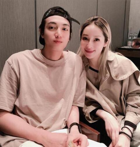 萧亚轩男友吐血送医 疑似女方要求过高压力太大 萧亚轩男友吐血送医 疑似女方要求过高压力太大